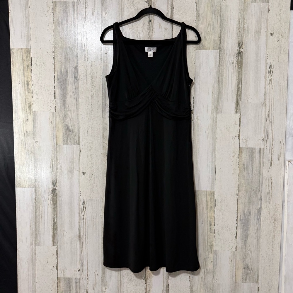 LOFT Sleeveless Black Midi Dress